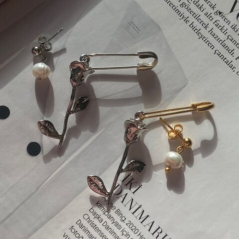 Çatal İğnede Gül ve İnci Model 2