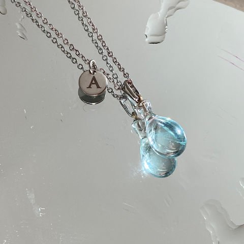 Harfli Su Damlası Rodyum Kolye