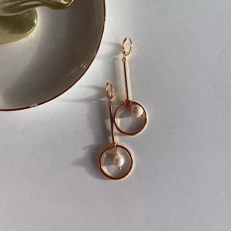 Halkalı Barok Küpe