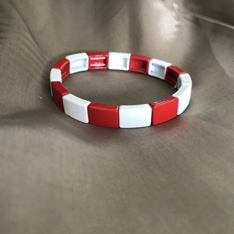 Katherine Domino Bileklik