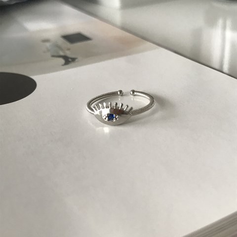 Lacivert Taşlı Göz Yüzük