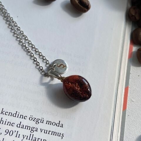Kahve Çekirdeği Rodyum Harfli Kolye