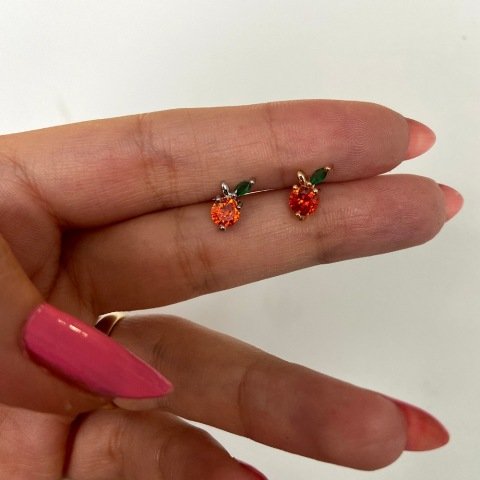 Şeftali Piercing