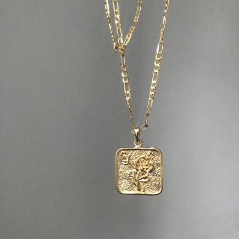 Vintage Kare Gül Madalyon