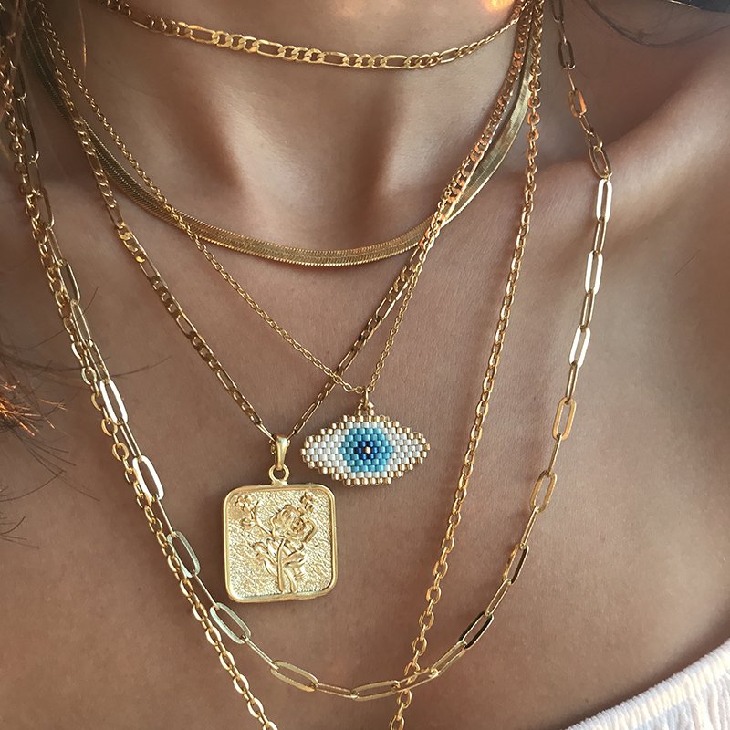 Vintage Kare Gül Madalyon