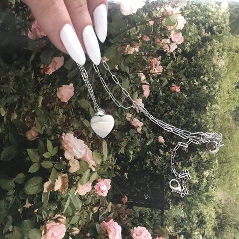 Sedef Kalp Doğal Taş Kolye Gümüş Renk