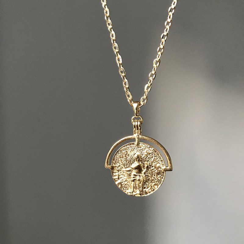 Towards The Sun Madalyon Kolye