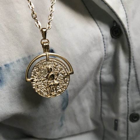 Towards The Sun Madalyon Kolye