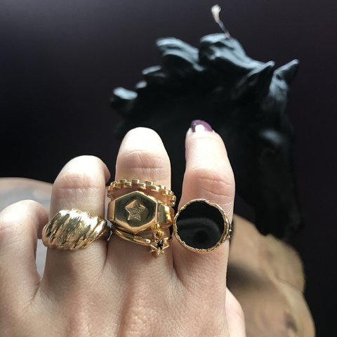 Kruvasan Burgu Yüzük