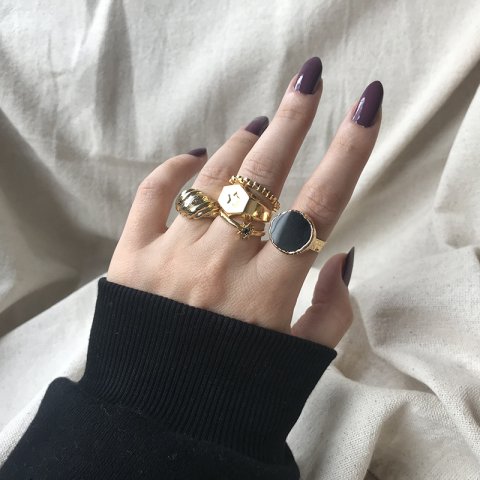 Kruvasan Burgu Yüzük