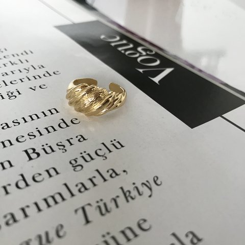 Kruvasan Burgu Yüzük