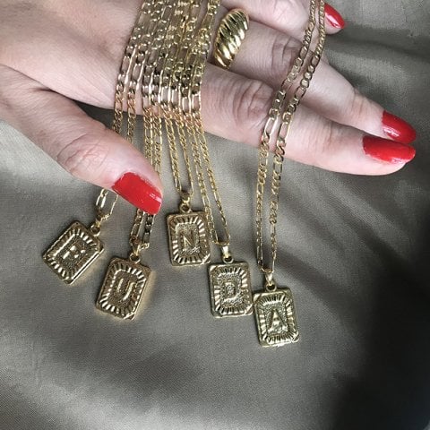 Vintage Dörtgen Harf Kolye