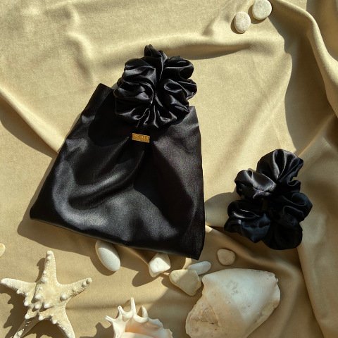 Siyah Saten Bilek Çanta