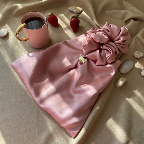 Pudra Pembe Saten Bilek Çanta