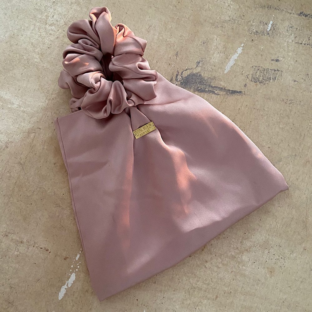 Soft Pembe Saten Bilek Çanta