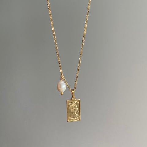 Elizabeth İncili Minimal Kolye
