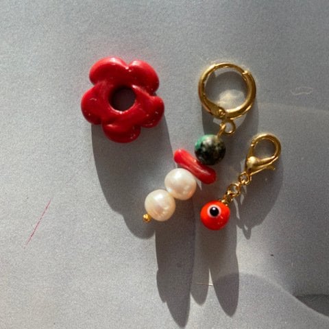 Çiçek Taşlı Charm Set