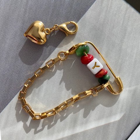 Çatal İğneli Harfli Charm Set