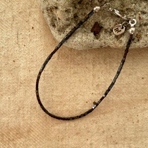 Minimal Küp Hematit Erkek Bileklik