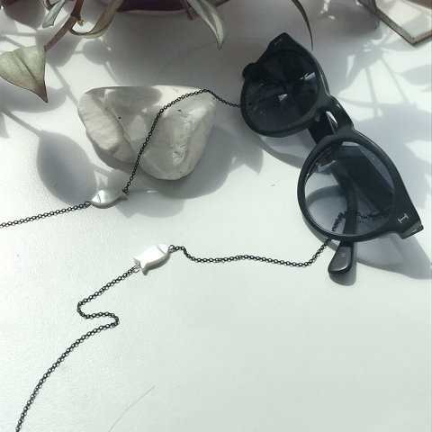 Balıklı Gözlük Zinciri