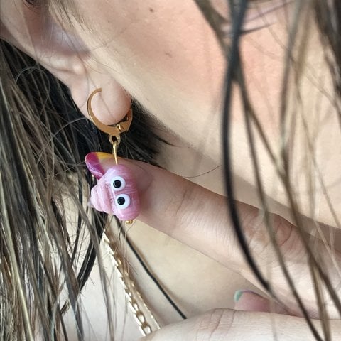 Pembe B*k Küpe