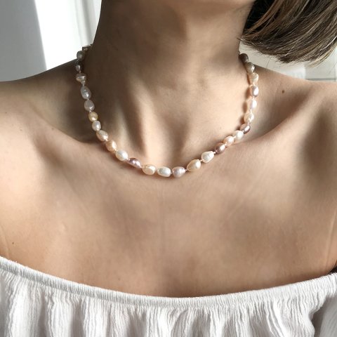 Üç Renk İnci Kolye