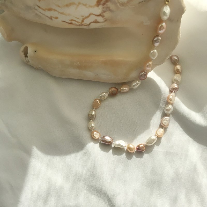 Üç Renk İnci Kolye