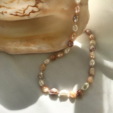 Üç Renk İnci Kolye