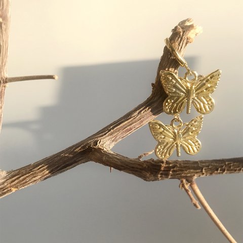 Kelebek Küpe