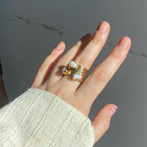 Three Pearls of Anatolia İnci Yüzük