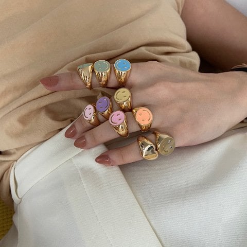 Gülen Yüz Mineli Yüzük