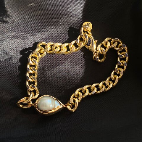 Barok İncili Gold Bileklik