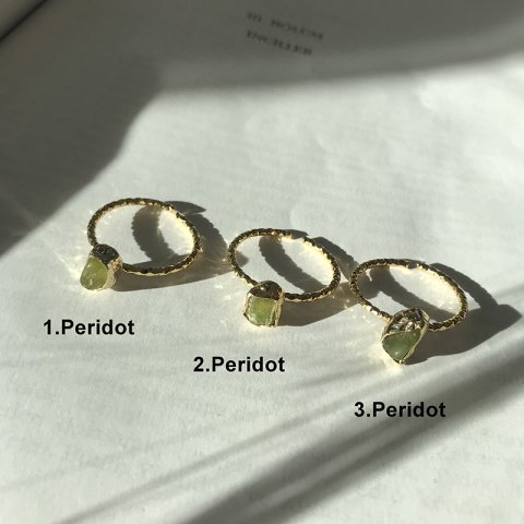 Peridot Taşı Yüzük