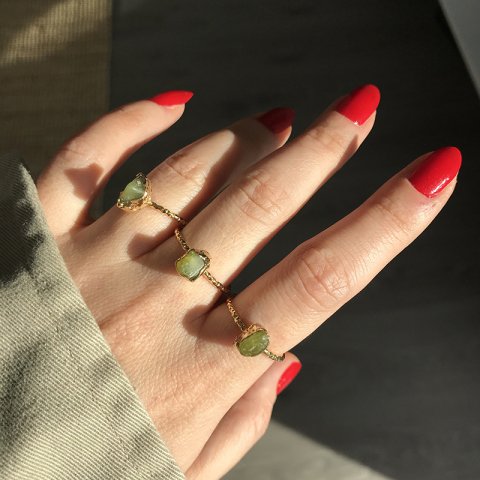 Peridot Taşı Yüzük