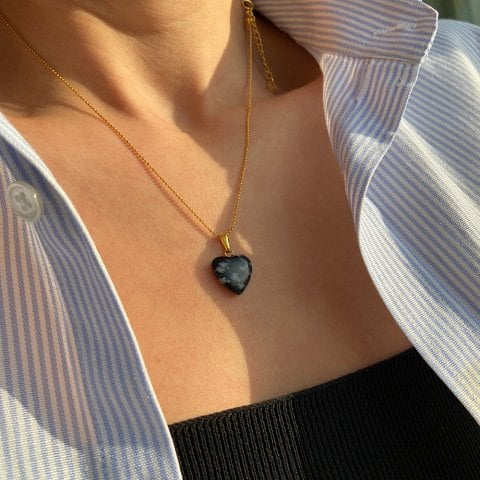 Kar Öpücüğü Obsidyen Kalp Kolye