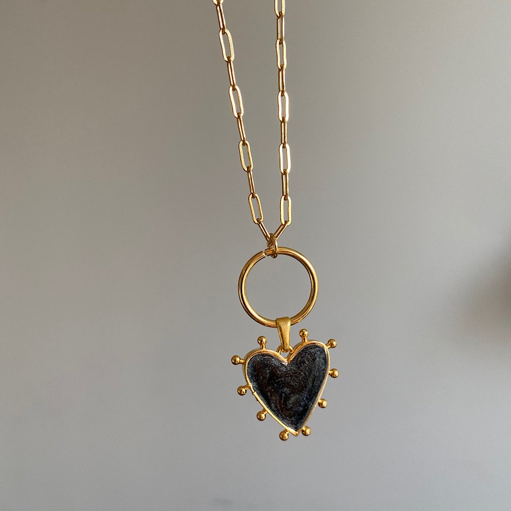 Siyah Kalp Kolye