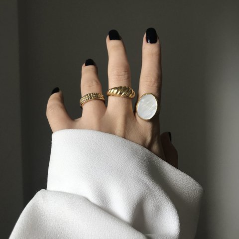 Oval Sedef Taş Yüzük