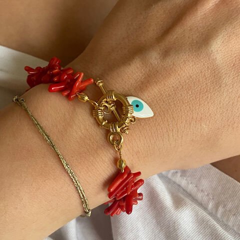 Kırmızı Mercan Göz Bileklik