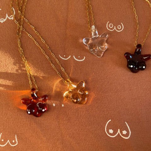 The Mammae Meme Zincirli Kolye