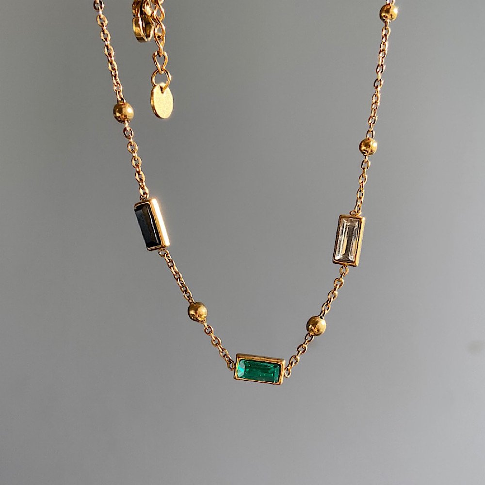 Üç Taşlı Çelik Zincir Kolye