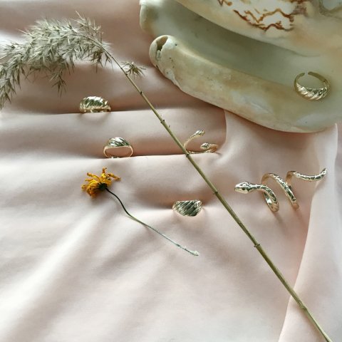 Burgu Yüzük Light Gold