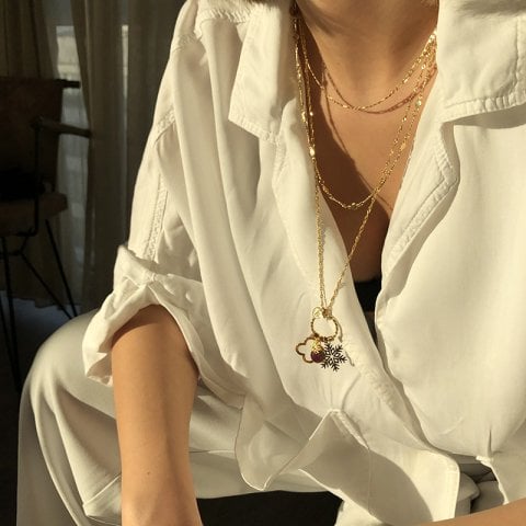 Kar Tanesi Harfli Charm Kolye