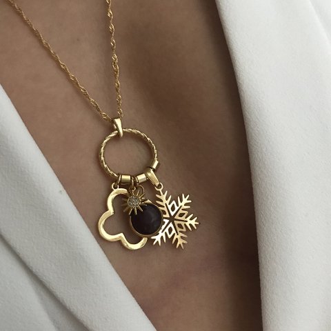 Kar Tanesi Harfli Charm Kolye