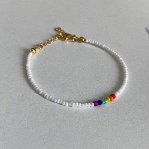 Rainbow Pride Kum Boncuk