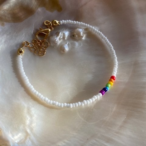 Rainbow Pride Kum Boncuk