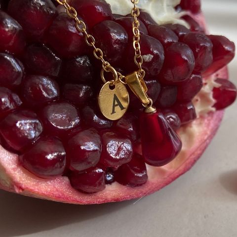 İki Harfli Nar Tanesi Kolye