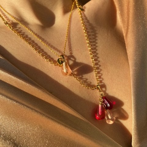 Üç Renk Nar Salkım Kolye