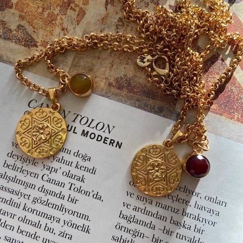 Flakes Of Agate Akik Kolye