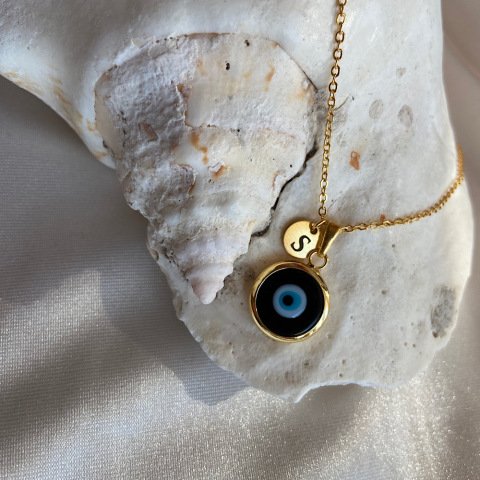 Siyah Nazar Harfli Retro Kolye