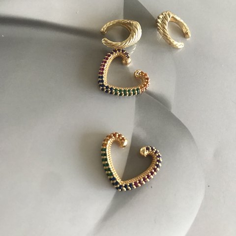 Earcuff Renkli Taşlı Kalp Küpe